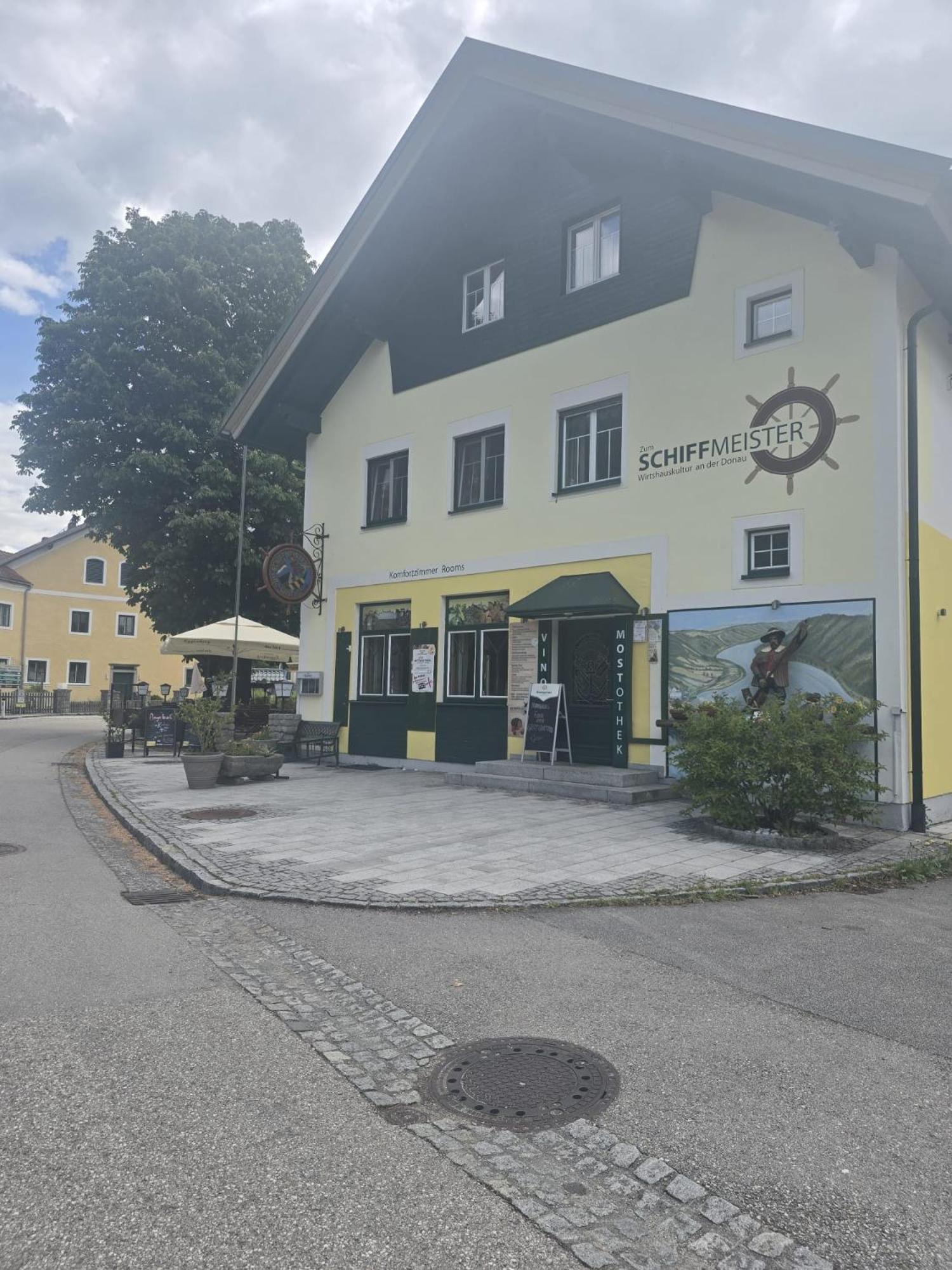 Gasthof Zum Schiffmeister Wesenufer Exterior foto